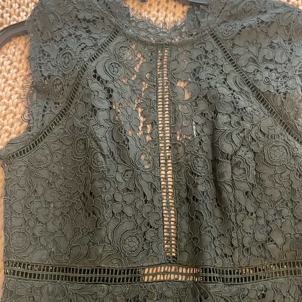 Forest green lace with silk lining midi dress elegant size 2